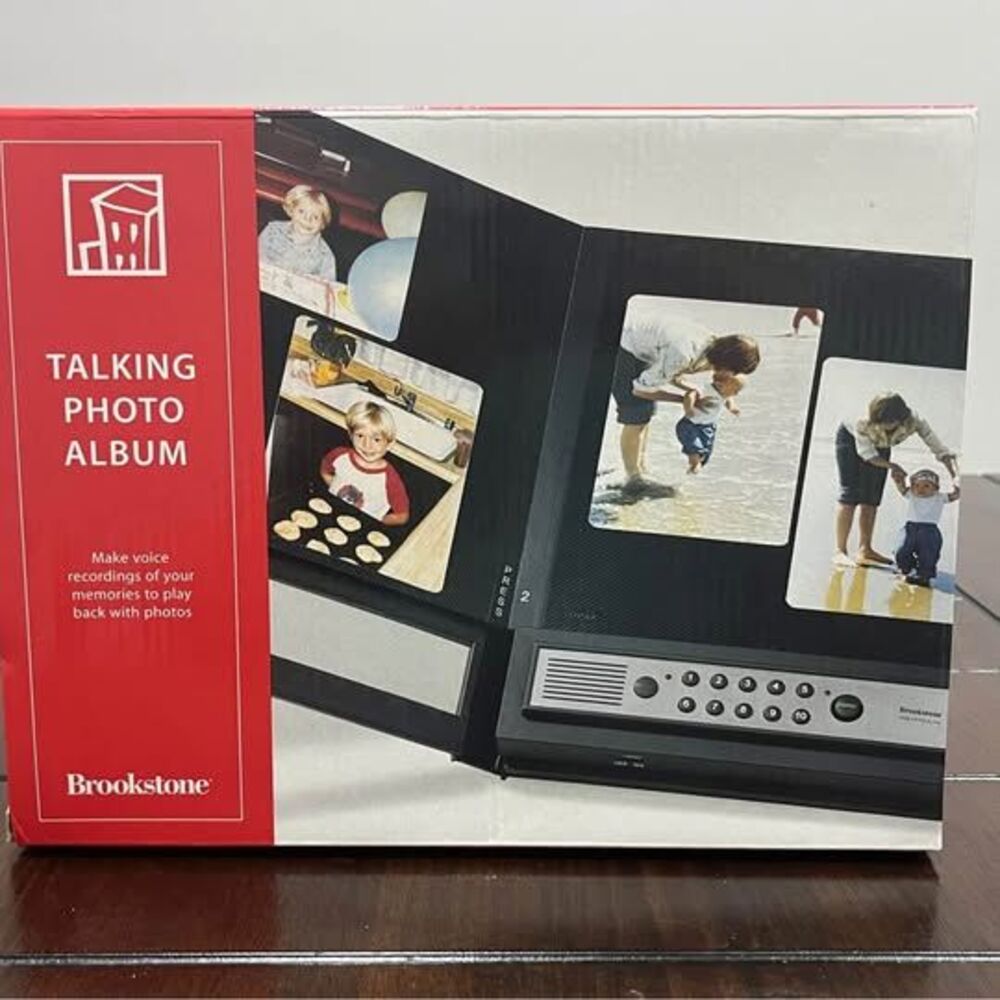 Brookstone Talking Photo Album Features Talking Pages of Memories NEW